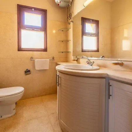 Scenic Views 3 Bedroom Villa With Private Jacuzzi In Sabina Hurghada Exterior photo