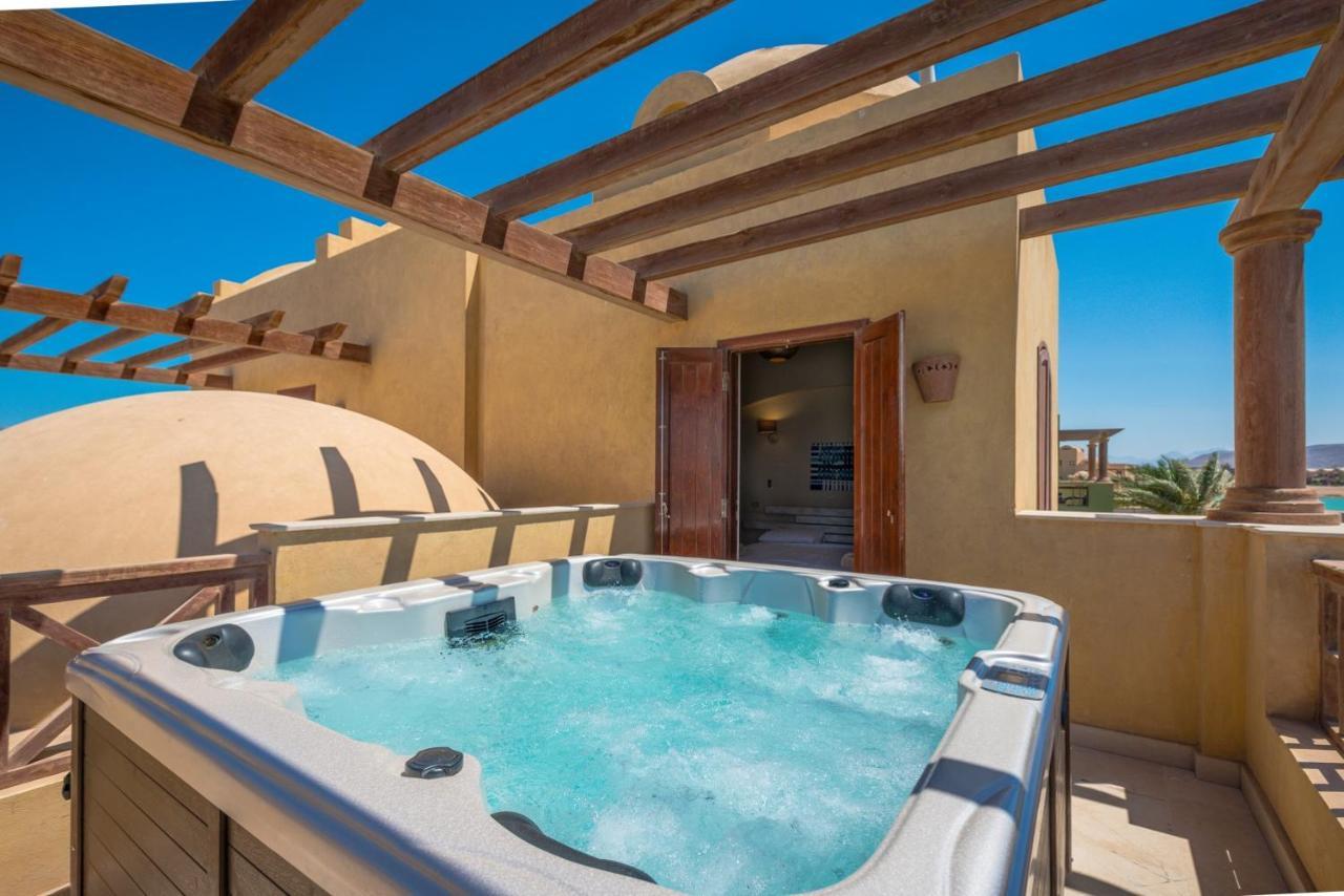 Scenic Views 3-Bedroom Villa In Sabina, El Gouna Private Jacuzzi & Lagoon Access * Хургада