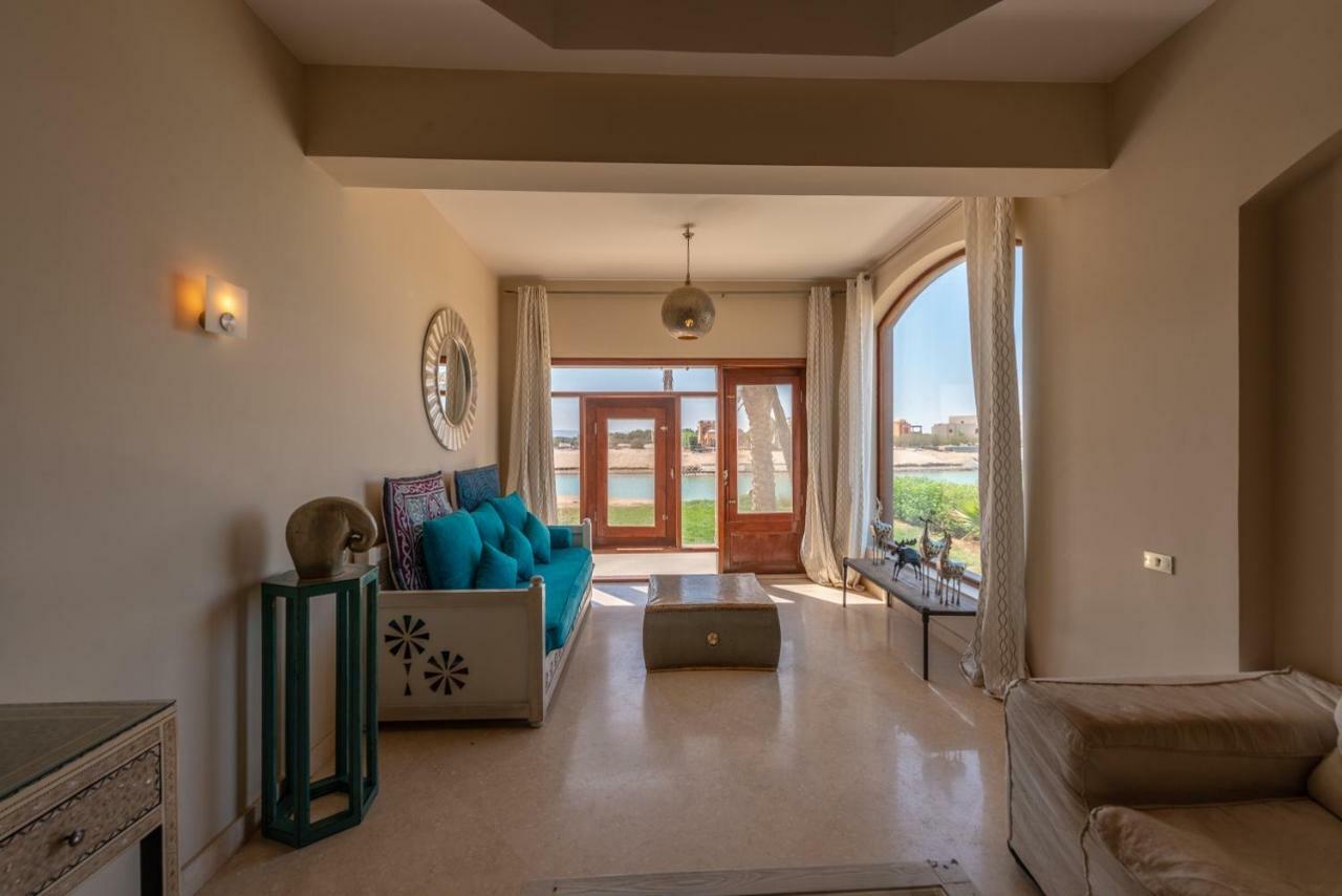Апартаменты Scenic Views 3-Bedroom Villa In Sabina, El Gouna Private Jacuzzi & Lagoon Access *