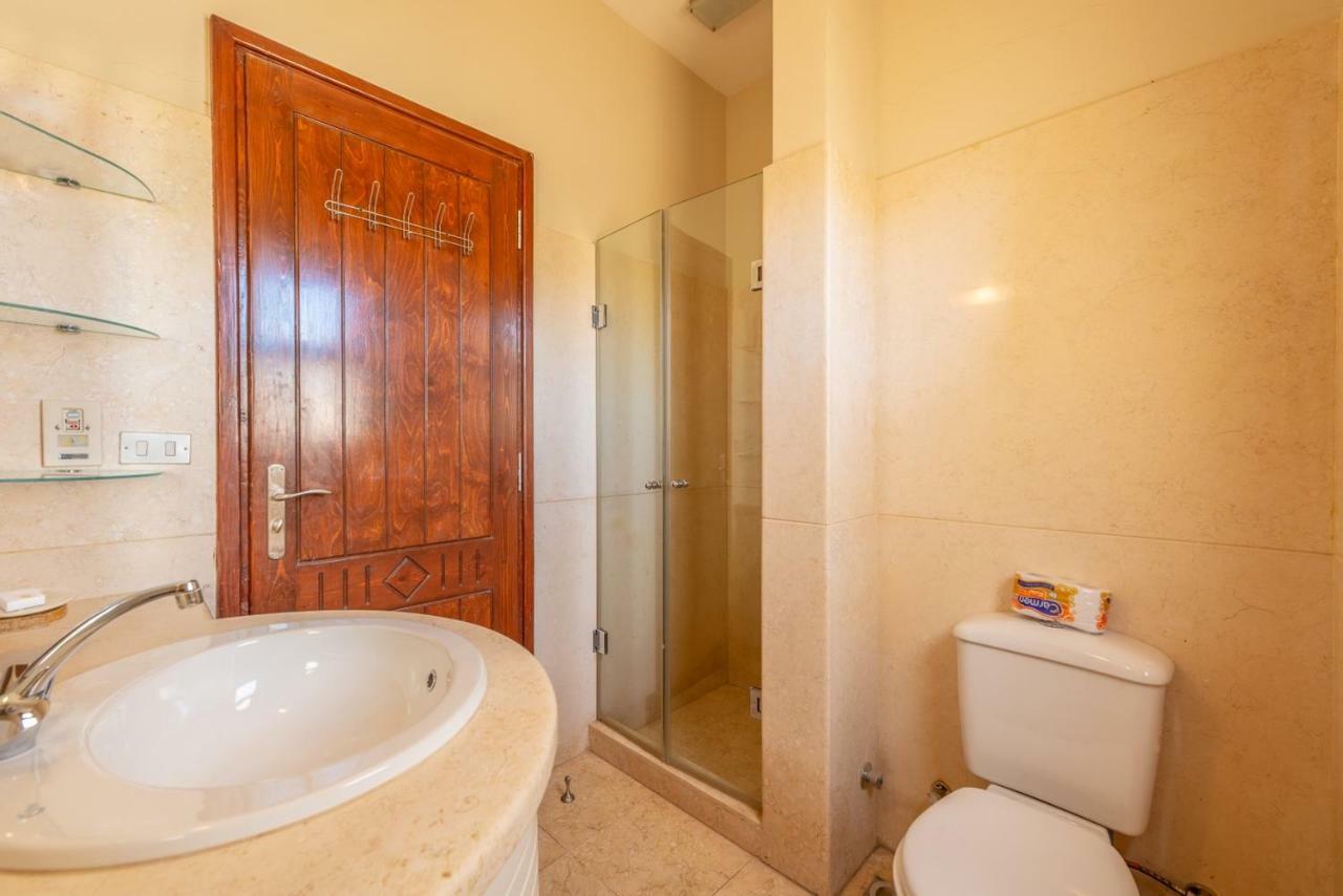 Apartment Scenic Views 3-Bedroom Villa In Sabina, El Gouna Private Jacuzzi & Lagoon Access Hurghada