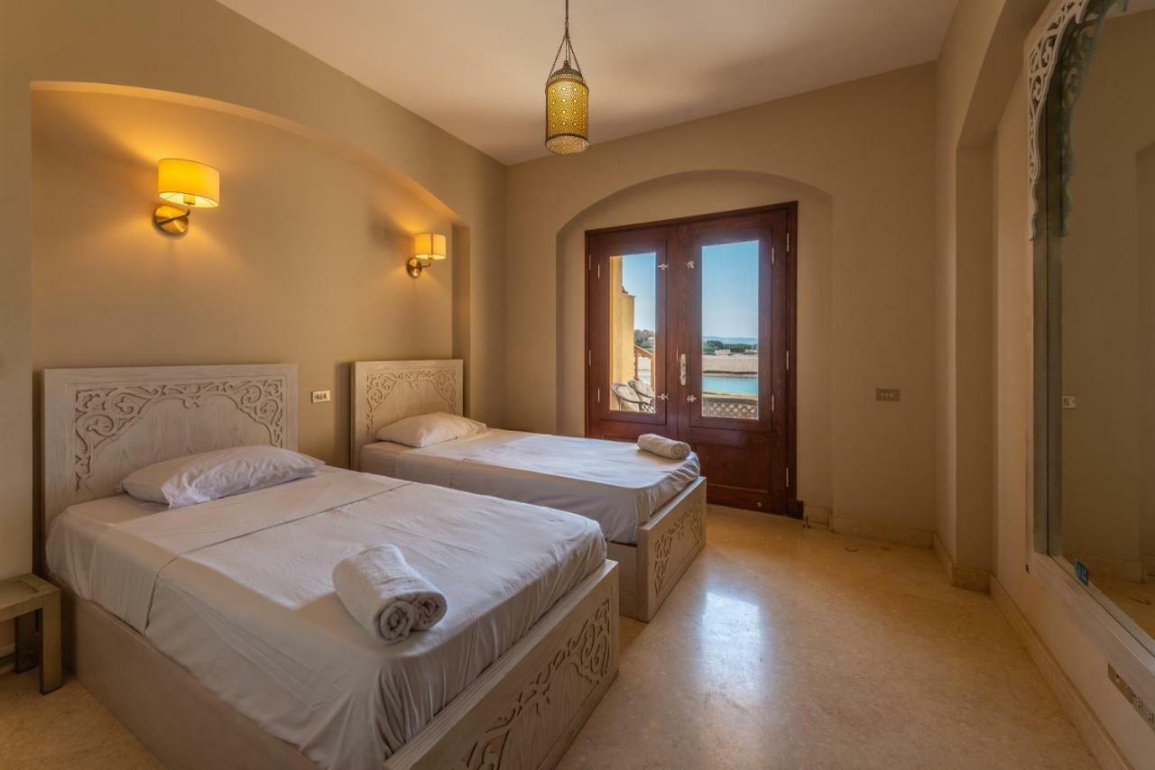 Apartment Scenic Views 3-Bedroom Villa In Sabina, El Gouna Private Jacuzzi & Lagoon Access *