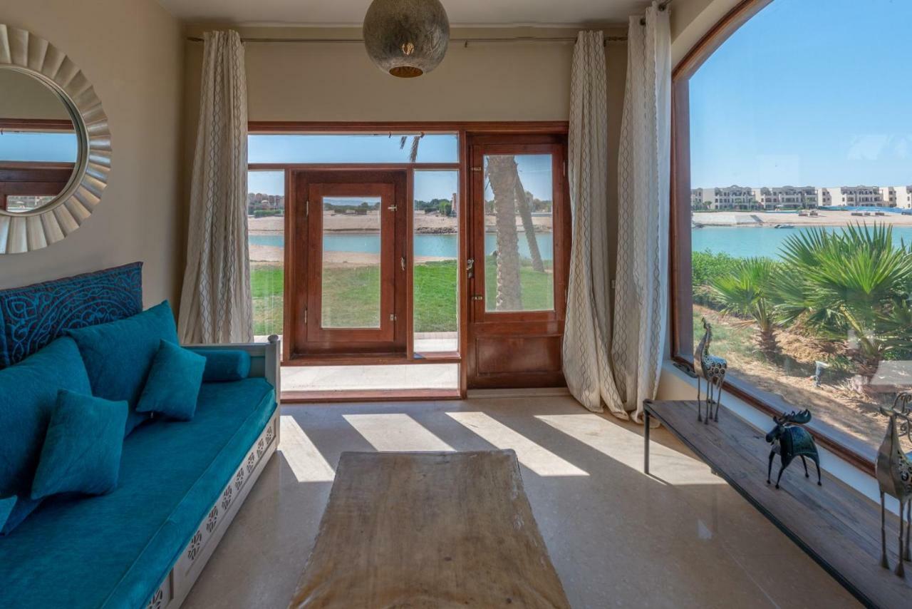 Scenic Views 3-Bedroom Villa In Sabina, El Gouna Private Jacuzzi & Lagoon Access Apartment *